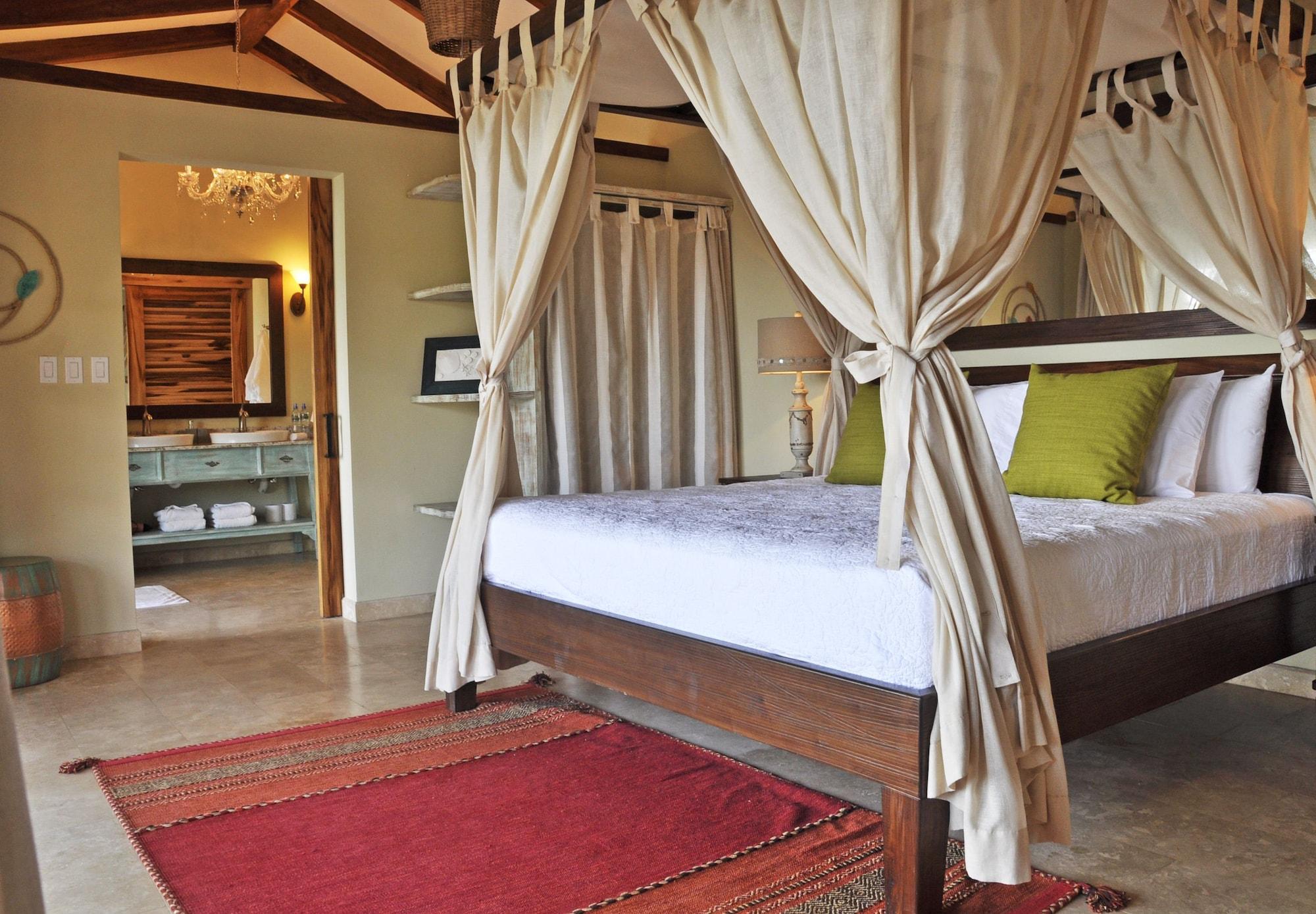 Casa Chameleon Hotel Mal Pais - Adults Only Playa Santa Teresa  エクステリア 写真